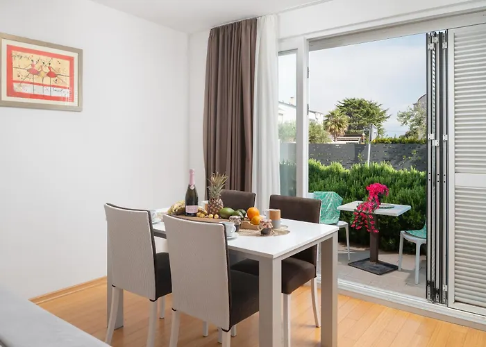 Apartment Sunny 1311
