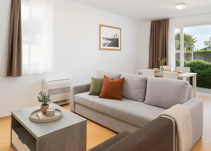 Sunny 1311 * Petrcane